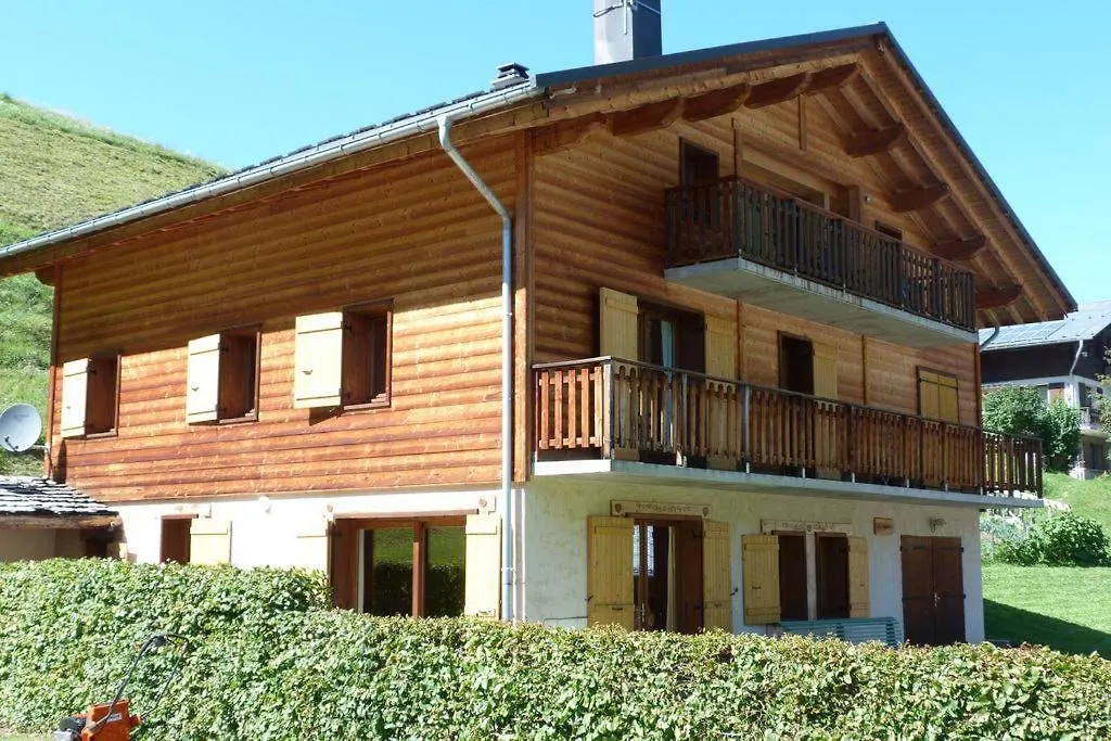 Chalet Avec Du Charme, 12 Personnes, 4 Chambres - Ch24 Beaufort  0*, Beaufort (Savoie)
